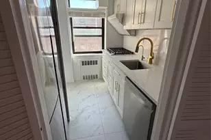 139-10 28th Rd, Flushing, NY 11354 - Photo 3