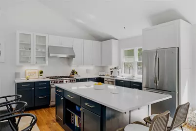 12 Surrey Court, East Hampton, NY 11937 - Photo 7