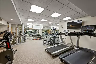 30-85 Vernon Boulevard #6E, Astoria, NY 11102 - Photo 23