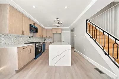 105-19 189th Street, Hollis, NY 11412 - Photo 5