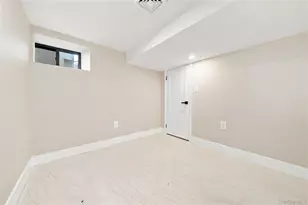 105-19 189th St, Hollis, NY 11412 - Photo 27