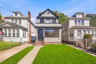 105-19 189th St, Hollis, NY 11412 - Photo 11