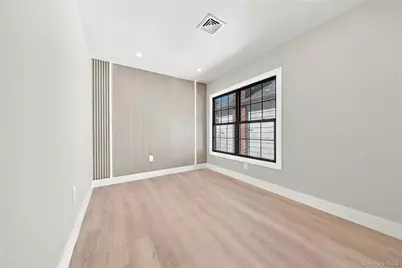 105-19 189th Street, Hollis, NY 11412 - Photo 33