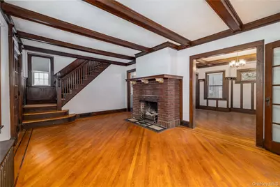 65 Lenox Avenue, Lynbrook, NY 11563 - Photo 5
