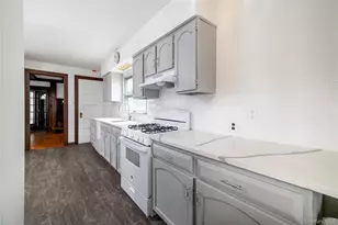 65 Lenox Ave, Lynbrook, NY 11563 - Photo 9