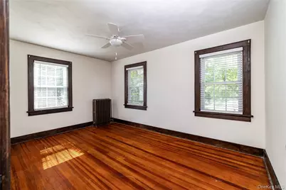 65 Lenox Avenue, Lynbrook, NY 11563 - Photo 13