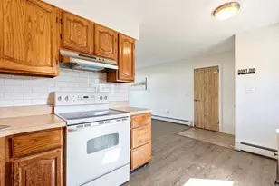 11 Hoover Ln, Bethpage, NY 11714 - Photo 7