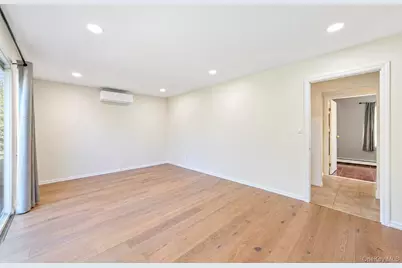 137 Ridgewood Avenue, Farmingville, NY 11738 - Photo 19