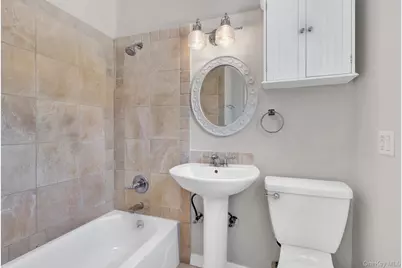 53 Watts Place, Lynbrook, NY 11563 - Photo 25