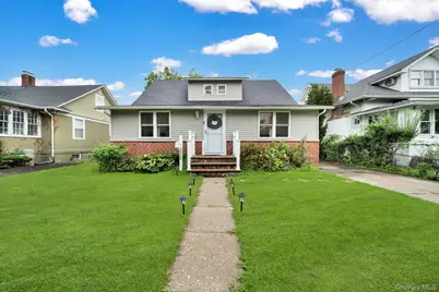 110 N Park Avenue, Bay Shore, NY 11706 - Photo 1