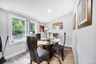 110 N Park Ave, Bay Shore, NY 11706 - Photo 7