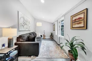 110 N Park Ave, Bay Shore, NY 11706 - Photo 3