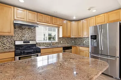 109 Gordon Avenue, Westbury, NY 11590 - Photo 17