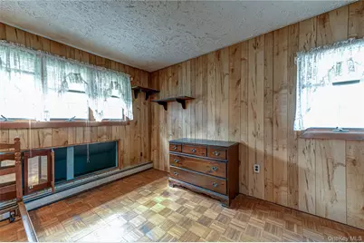 63 Barretts Avenue, Holtsville, NY 11742 - Photo 15