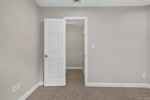 176 Melanie Way, Commack, NY 11725 - Photo 21