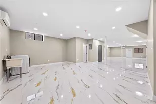 43-39 189th St, Flushing, NY 11358 - Photo 25