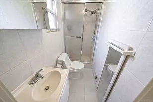 86-18 164th St, Jamaica, NY 11432 - Photo 17