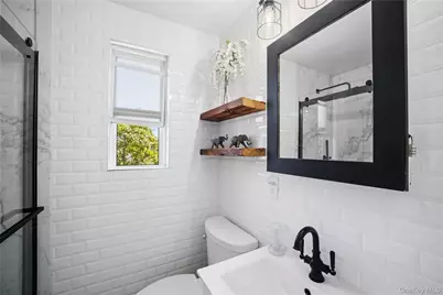 247-48 77th Crescent #Lower, Bellerose, NY 11426 - Photo 15