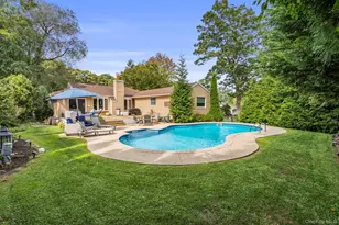 95 Patchogue Dr, Rocky Point, NY 11778 - Photo 35
