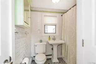 96 Coronado St, Atlantic Beach, NY 11509 - Photo 11