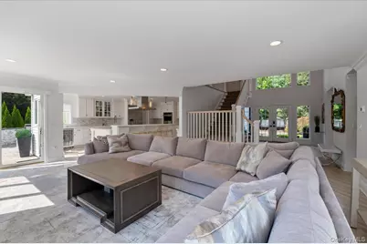 5 Landing Court, Dix Hills, NY 11746 - Photo 13