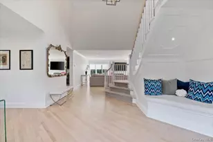 5 Landing Ct, Dix Hills, NY 11746 - Photo 3