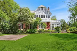 15 Hemlock Rd, Bronxville, NY 10708 - Photo 27