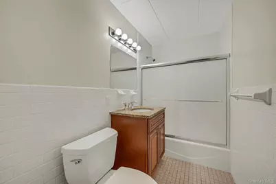 2 Park Avenue #2C, Eastchester, NY 10709 - Photo 17