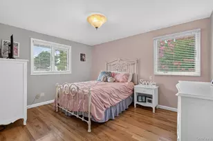 33 Phipps Ln, Plainview, NY 11803 - Photo 25