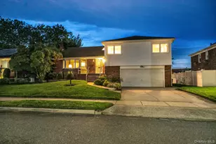 1499 Eric Ln, East Meadow, NY 11554 - Photo 47