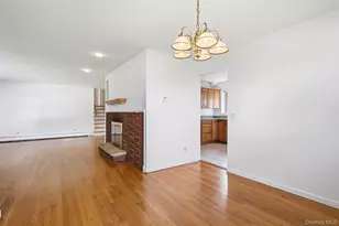 19 Miron Dr, Poughkeepsie, NY 12603 - Photo 7