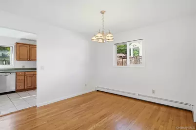 19 Miron Drive, Poughkeepsie, NY 12603 - Photo 15