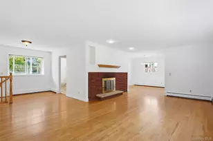 19 Miron Dr, Poughkeepsie, NY 12603 - Photo 5