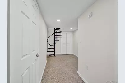112 E 45th Street, Brooklyn, NY 11203 - Photo 15