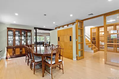 15 Sherwood Lane, Cedarhurst, NY 11516 - Photo 5