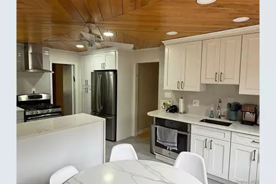 15 Sherwood Lane, Cedarhurst, NY 11516 - Photo 11