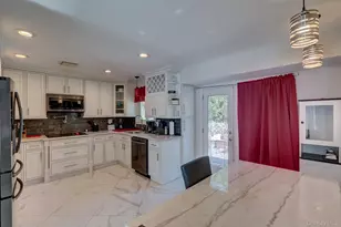 24 Jerome Dr, Farmingdale, NY 11735 - Photo 17