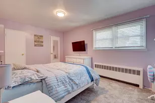 24 Jerome Dr, Farmingdale, NY 11735 - Photo 23