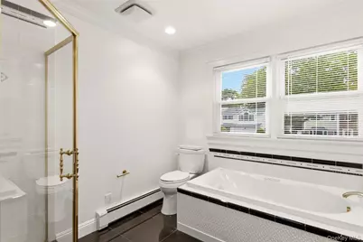 10 Hilltop Lane, Oyster Bay, NY 11771 - Photo 29