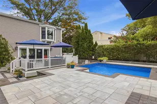10 Hilltop Ln, Oyster Bay, NY 11771 - Photo 35