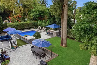 10 Hilltop Lane, Oyster Bay, NY 11771 - Photo 39