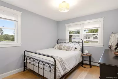 10 Hilltop Lane, Oyster Bay, NY 11771 - Photo 21