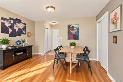 300 N Broadway #4M, Yonkers, NY 10701 - Photo 5