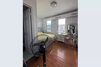 140-24 Quince Avenue, Flushing, NY 11355 - Photo 9