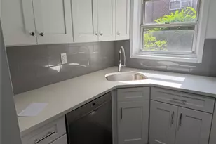 320 S Broadway, Tarrytown, NY 10591 - Photo 3