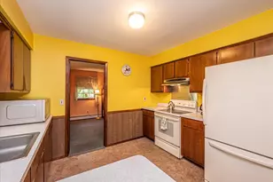 632 Spruce Ave, Sayville, NY 11782 - Photo 11