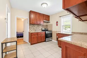 168-11 84th Ave, Jamaica, NY 11432 - Photo 35
