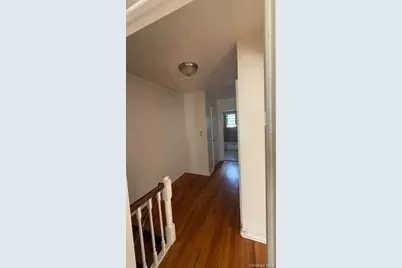 1007 E 223rd Street, Bronx, NY 10466 - Photo 3