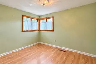 2 Maple Ave, Garnerville, NY 10923 - Photo 15