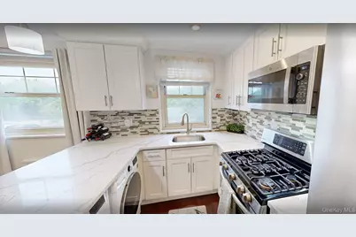 58-22 251st Street #206, Little Neck, NY 11362 - Photo 9